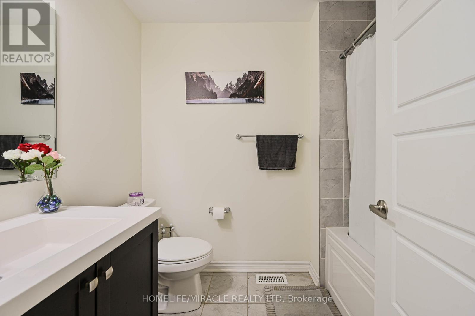 896 Sumac Crescent, Milton, Ontario  L9E 1R7 - Photo 44 - W12504382