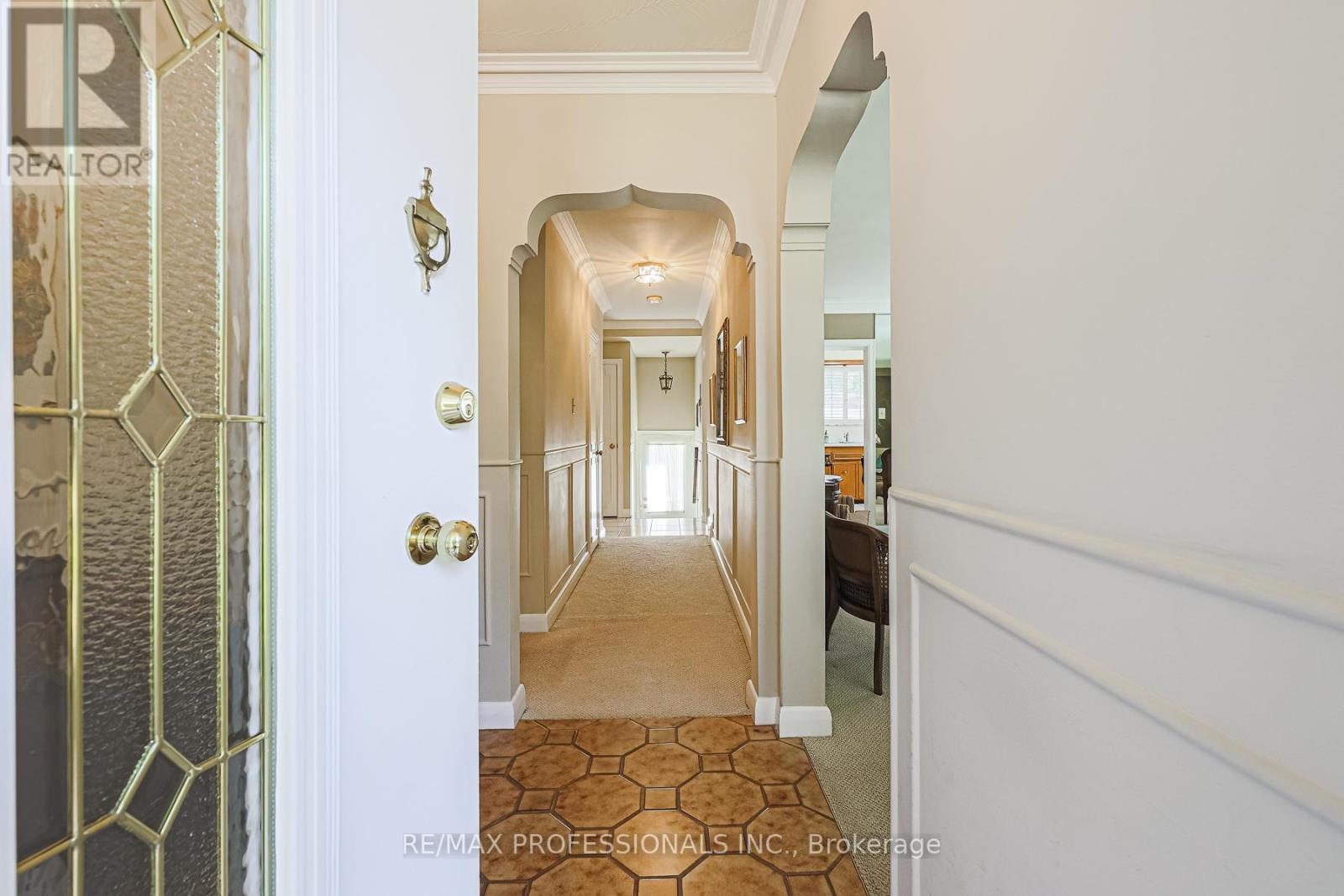 55 Old Burnhamthorpe Road, Toronto, Ontario  M9C 3J6 - Photo 3 - W12504426