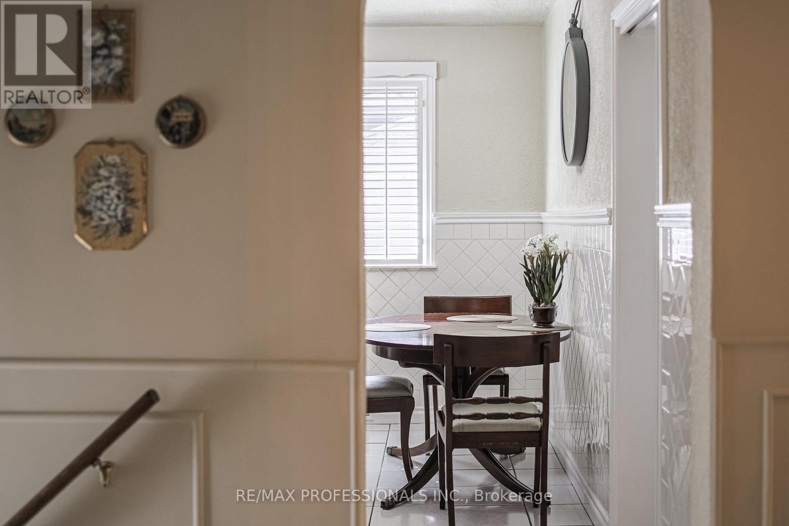 55 Old Burnhamthorpe Road, Toronto, Ontario  M9C 3J6 - Photo 30 - W12504426