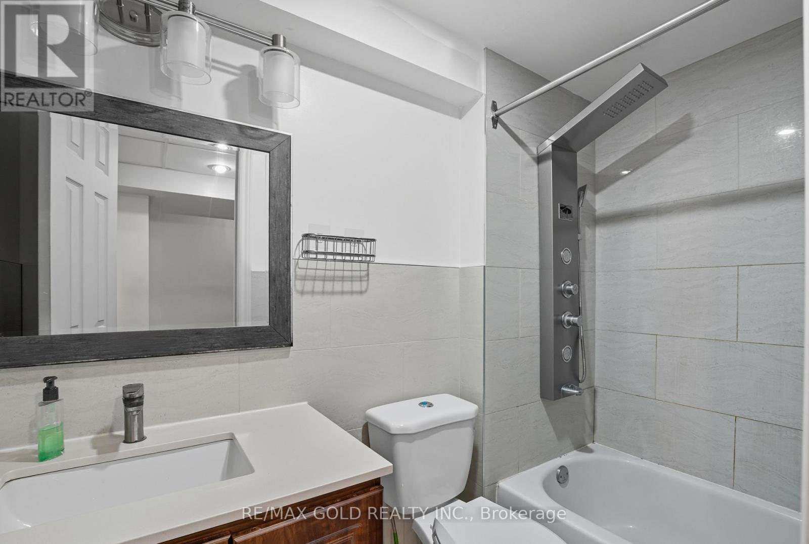 13 - 26 Wickstead Court, Brampton, Ontario  L6R 1N8 - Photo 19 - W12504434