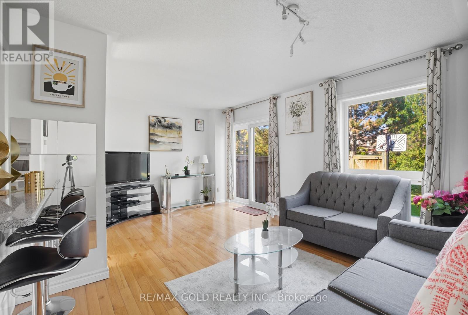 13 - 26 Wickstead Court, Brampton, Ontario  L6R 1N8 - Photo 8 - W12504434