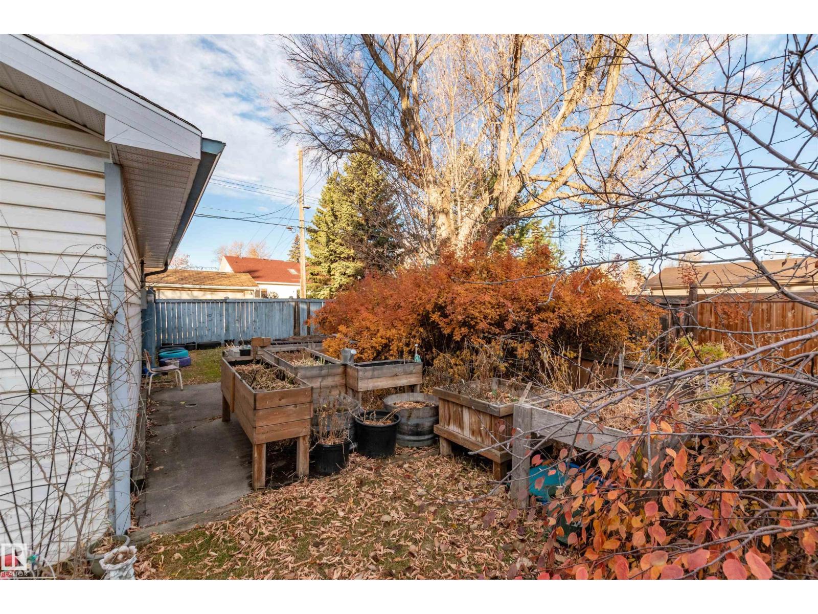 9714 154 St Nw, Edmonton, Alberta  T5P 2G3 - Photo 24 - E4464566