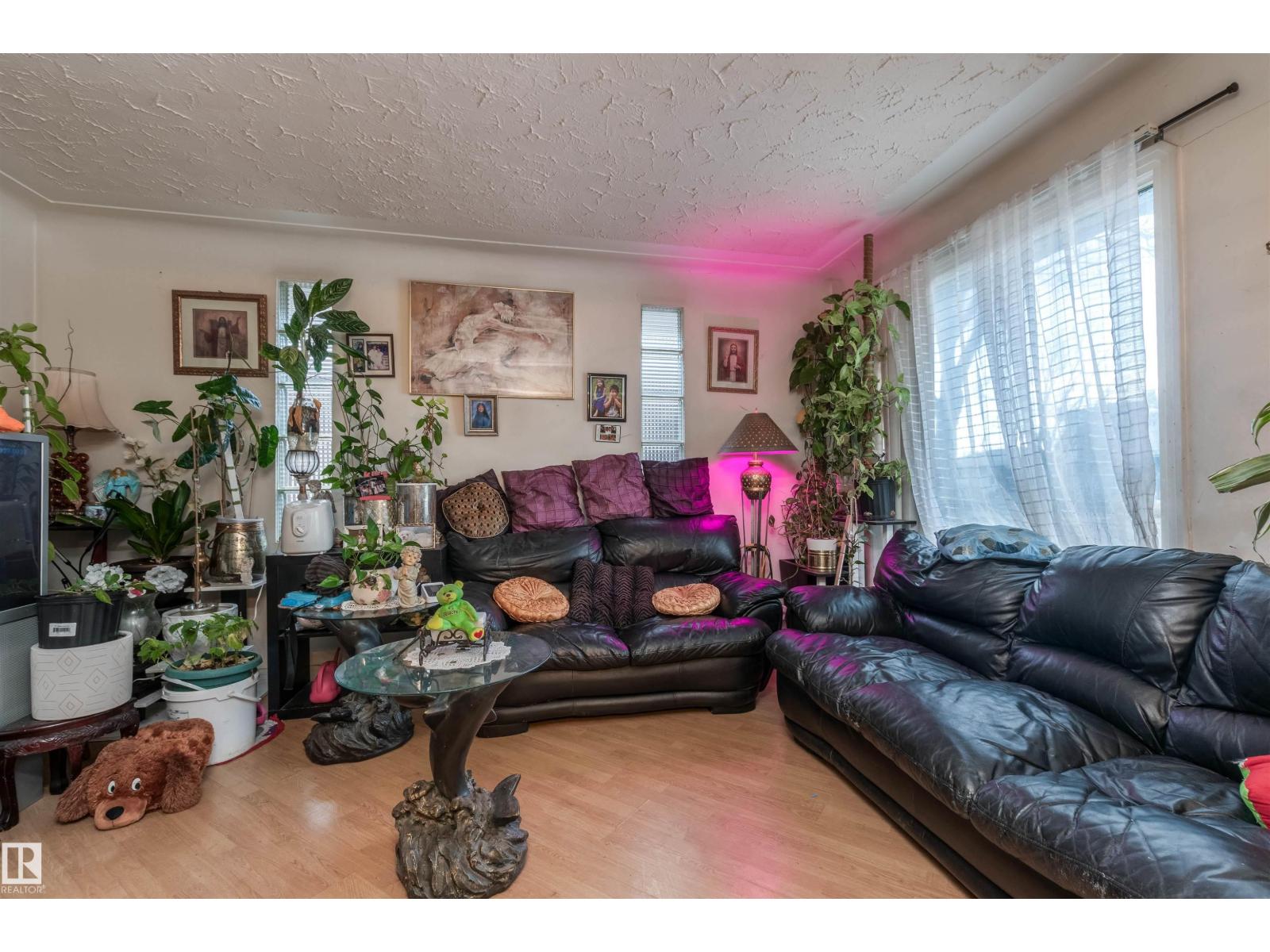 9714 154 St Nw, Edmonton, Alberta  T5P 2G3 - Photo 5 - E4464566