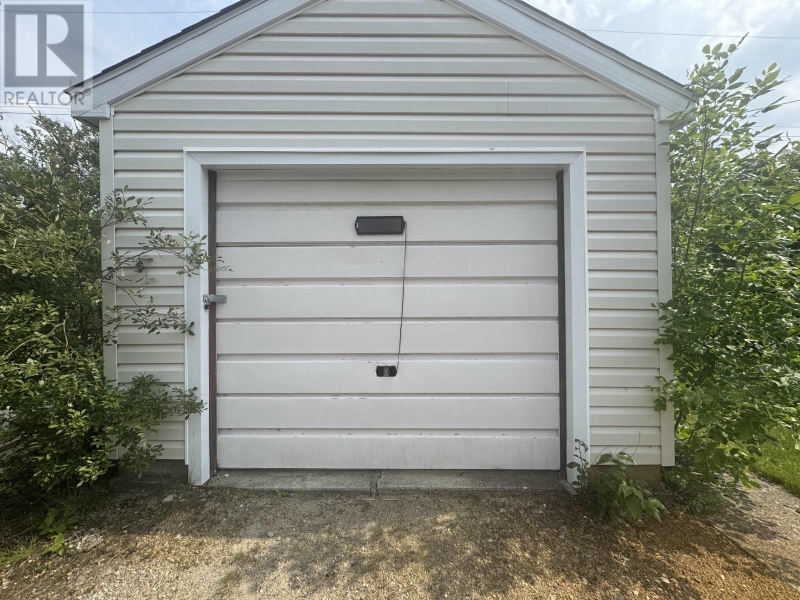 10 Wenonah Dr, Manitouwadge, Ontario P0T 2C0 - Photo 4 - TB252625