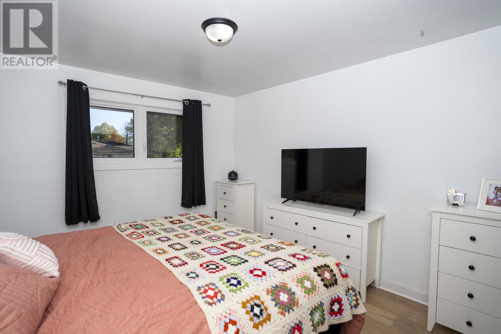 417 Agate Bay, Thunder Bay, Ontario  P7C 1T7 - Photo 13 - TB253337