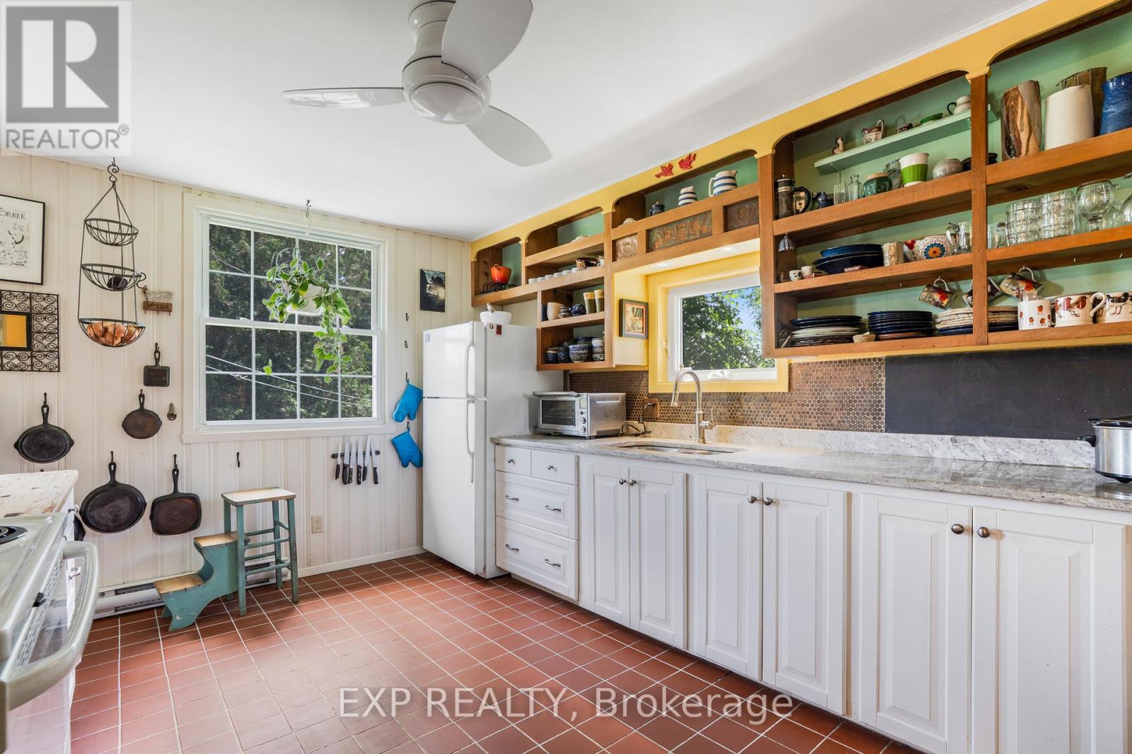 20612 Laggan Glenelg Road, North Glengarry, Ontario  K0B 1E0 - Photo 14 - X12504520