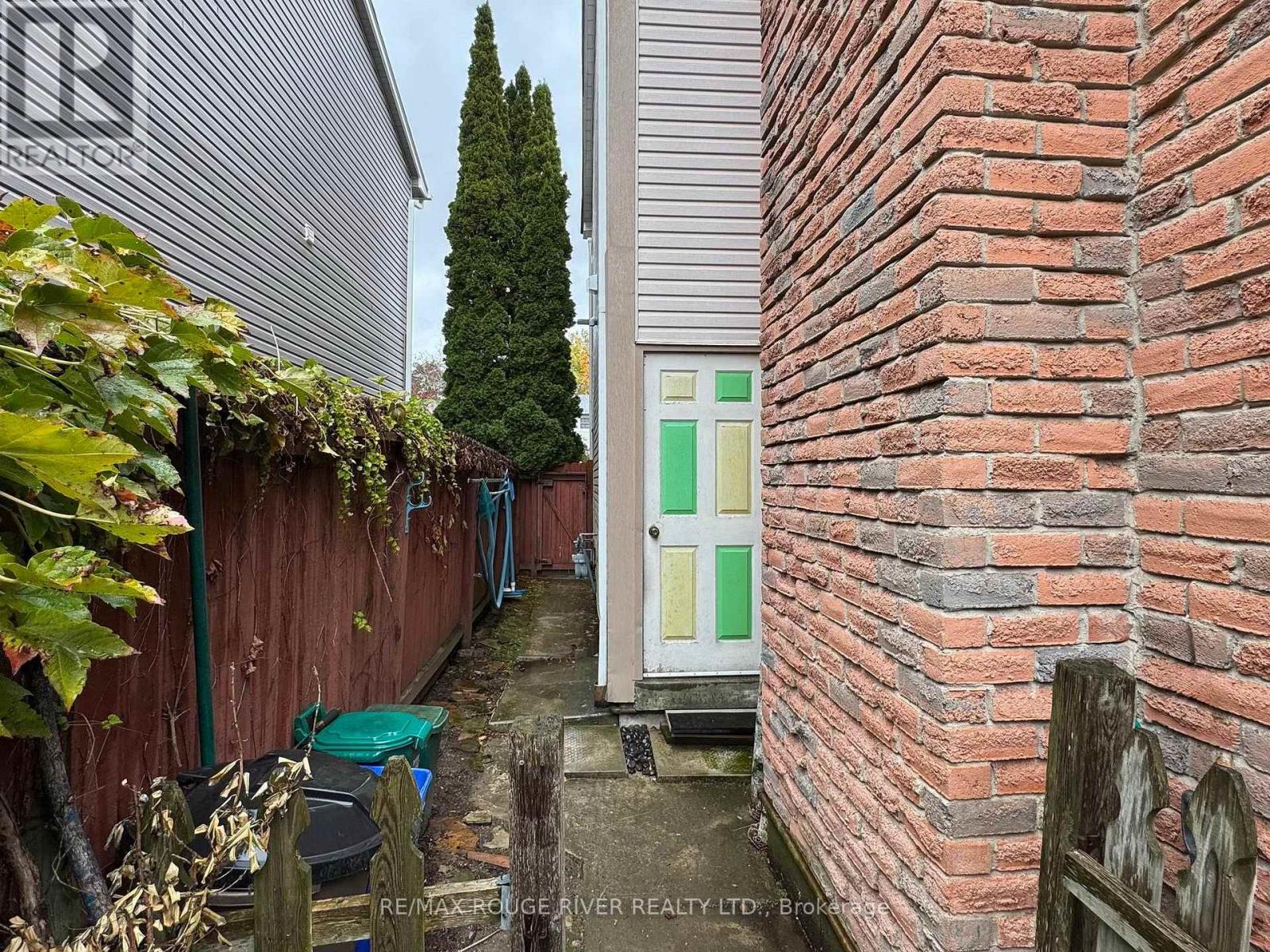 1980 Bowler Drive, Pickering, Ontario  L1V 3K7 - Photo 44 - E12503438