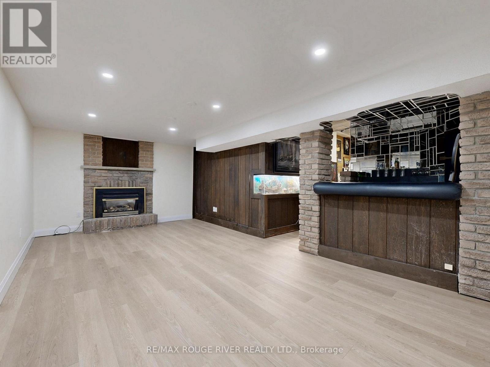 1980 Bowler Drive, Pickering, Ontario  L1V 3K7 - Photo 38 - E12503438