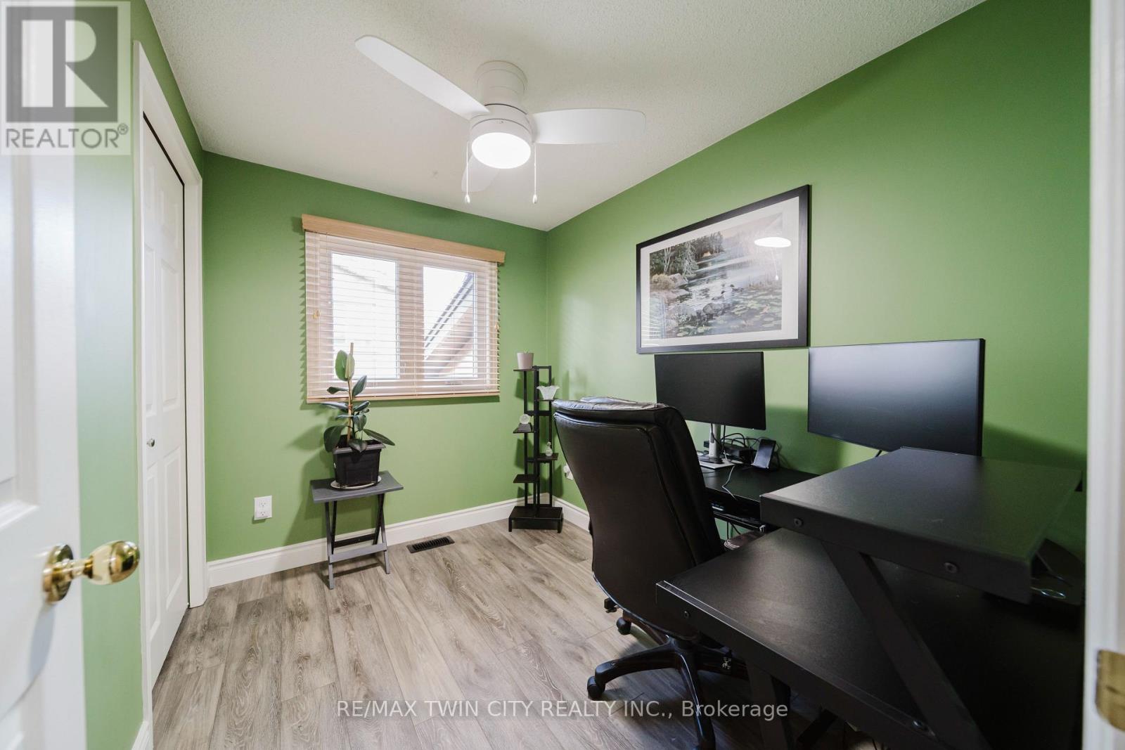 491 Appledale Crescent, Waterloo, Ontario  N2T 1V5 - Photo 24 - X12504234