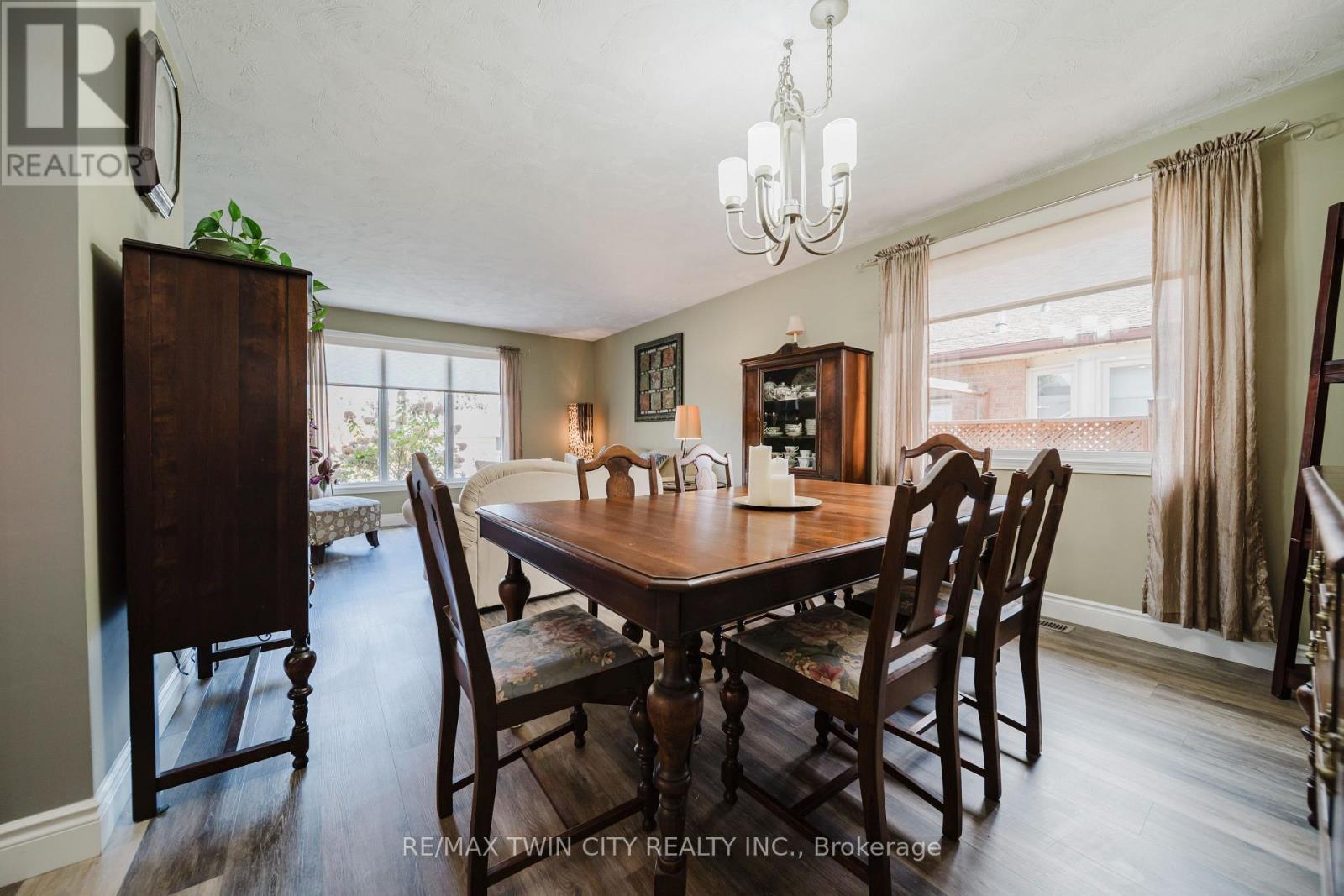 491 Appledale Crescent, Waterloo, Ontario  N2T 1V5 - Photo 9 - X12504234