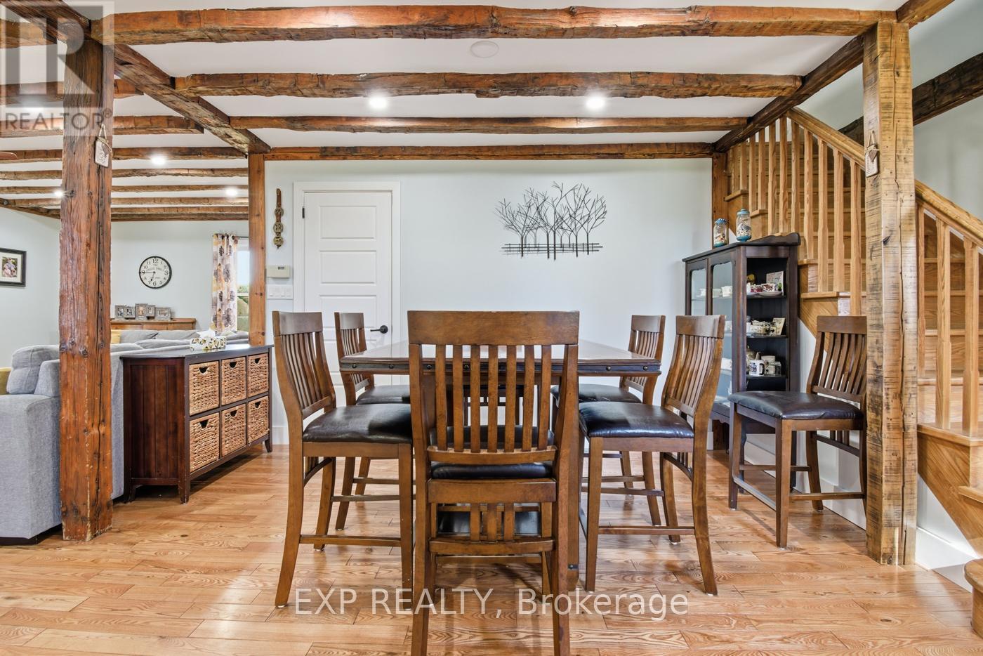 9043 Ridge Road, Niagara Falls, Ontario  L3B 5N7 - Photo 17 - X12504300