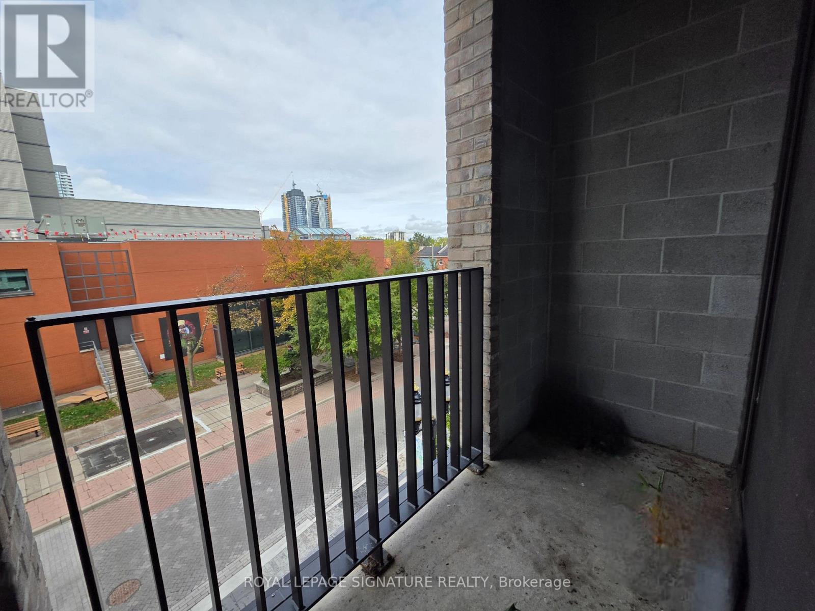 315 - 1 Jarvis Street, Hamilton, Ontario  L8R 0A8 - Photo 15 - X12504350