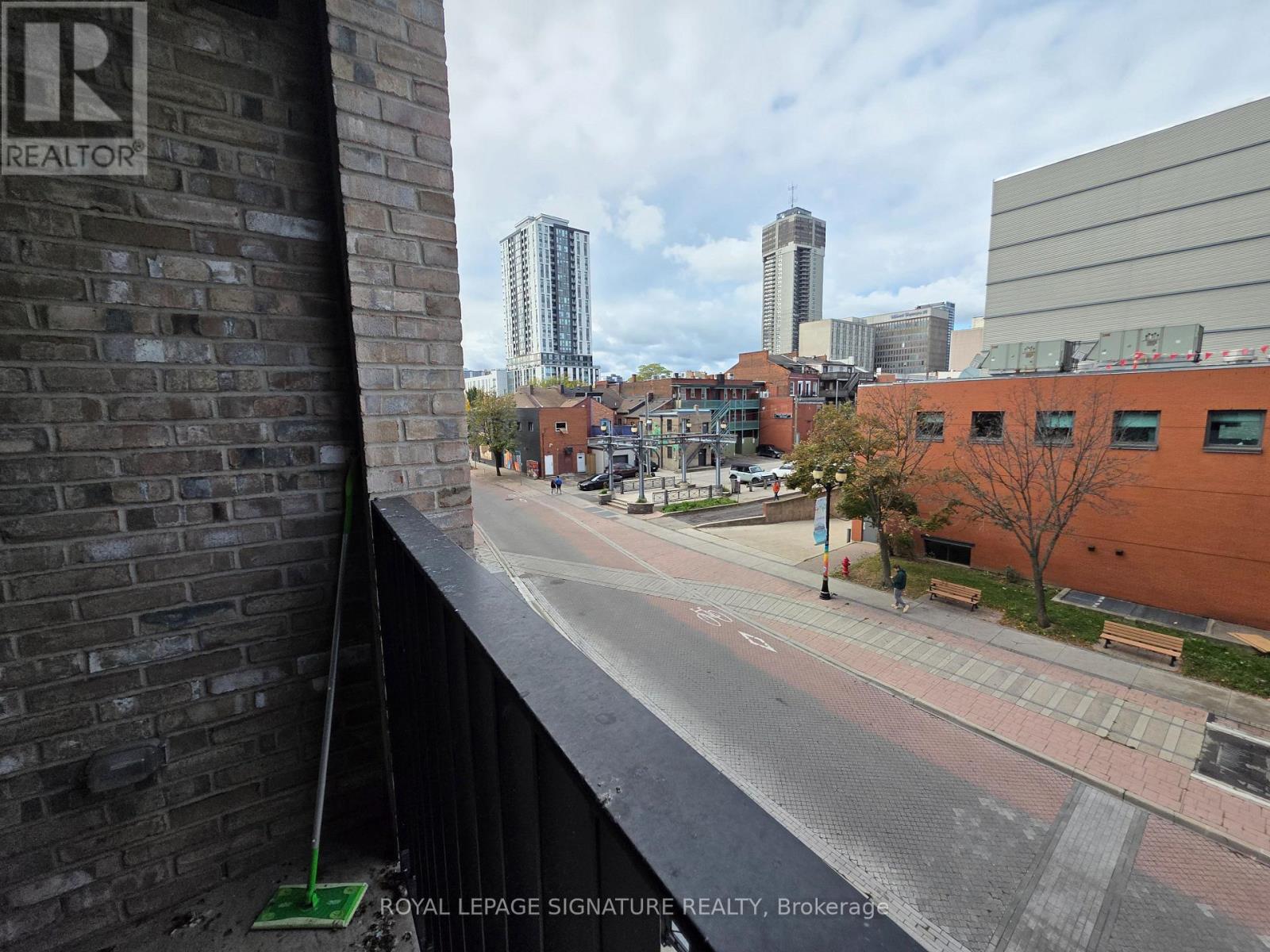 315 - 1 Jarvis Street, Hamilton, Ontario  L8R 0A8 - Photo 17 - X12504350