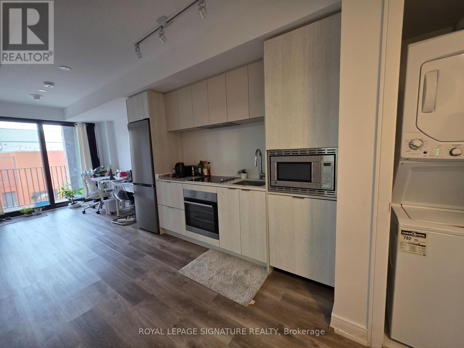 315 - 1 Jarvis Street, Hamilton, Ontario  L8R 0A8 - Photo 5 - X12504350