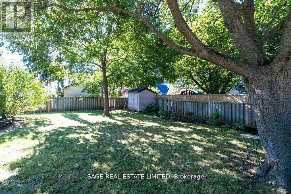 209 Bedford Road, Kitchener, Ontario  N2G 3A5 - Photo 23 - X12504378