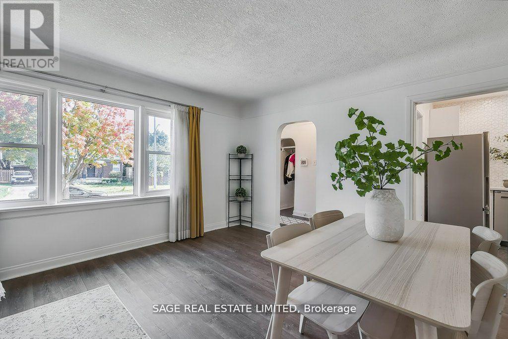 209 Bedford Road, Kitchener, Ontario  N2G 3A5 - Photo 7 - X12504378