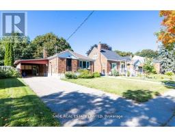 209 BEDFORD ROAD, Kitchener, Ontario