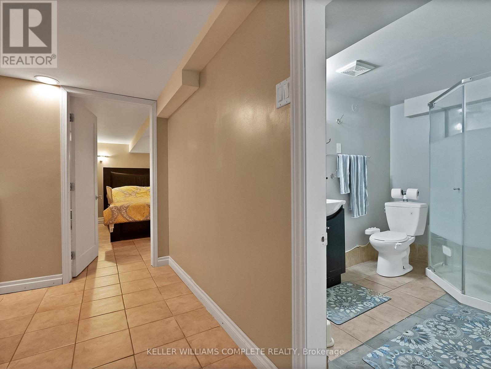 210 East 24th Street, Hamilton, Ontario  L8V 2Y4 - Photo 15 - X12504394