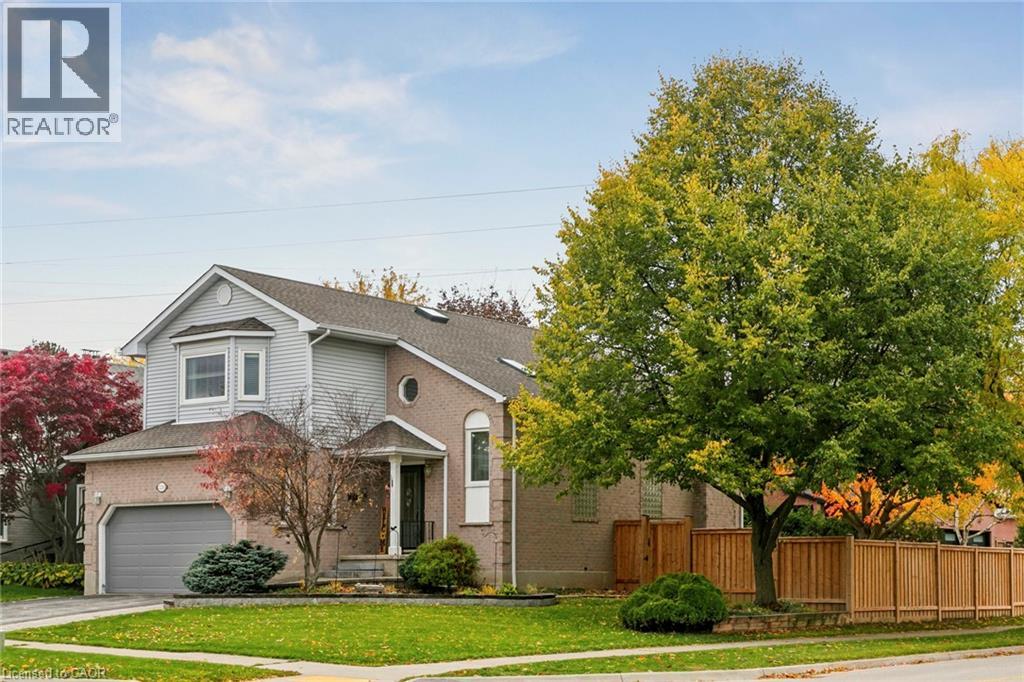 2210 HEIDI Avenue, burlington, Ontario