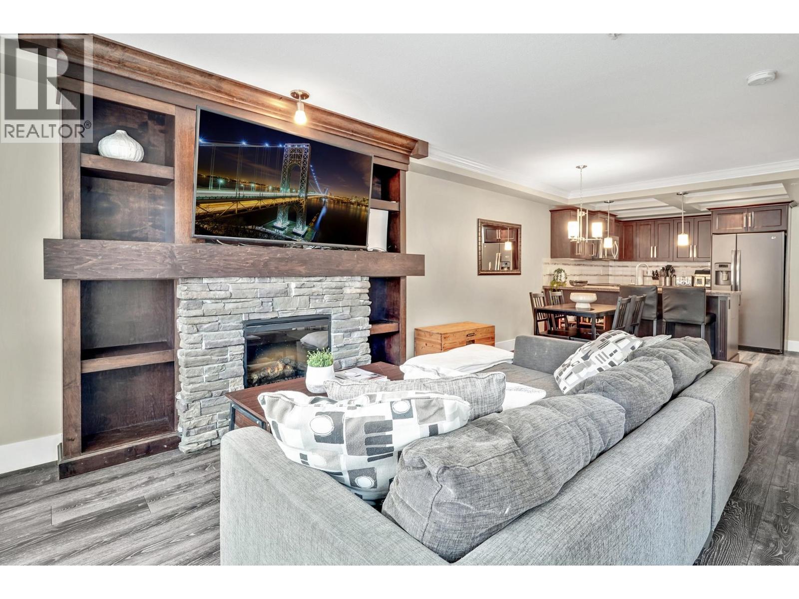 204 2175 Fraser Avenue, Port Coquitlam, British Columbia  V3B 0H8 - Photo 5 - R3063929