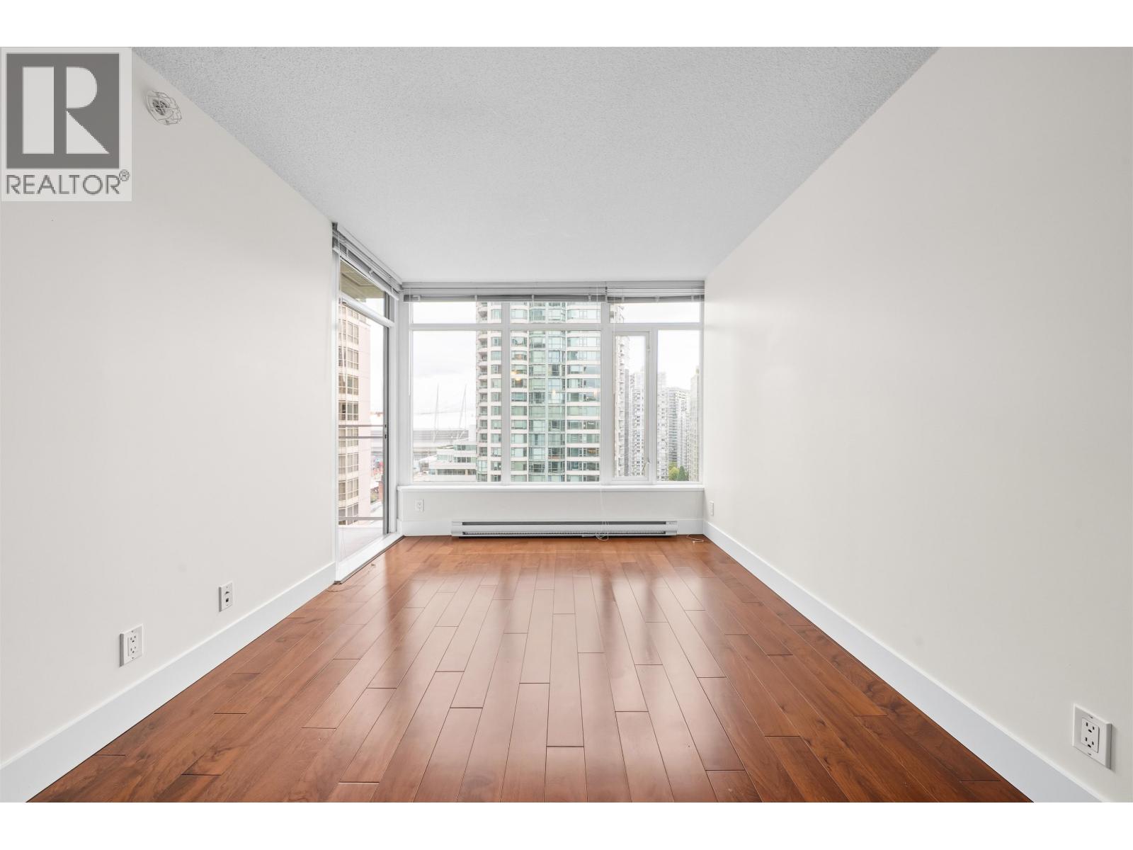 1607 888 Homer Street, Vancouver, British Columbia  V6B 0H7 - Photo 4 - R3063994
