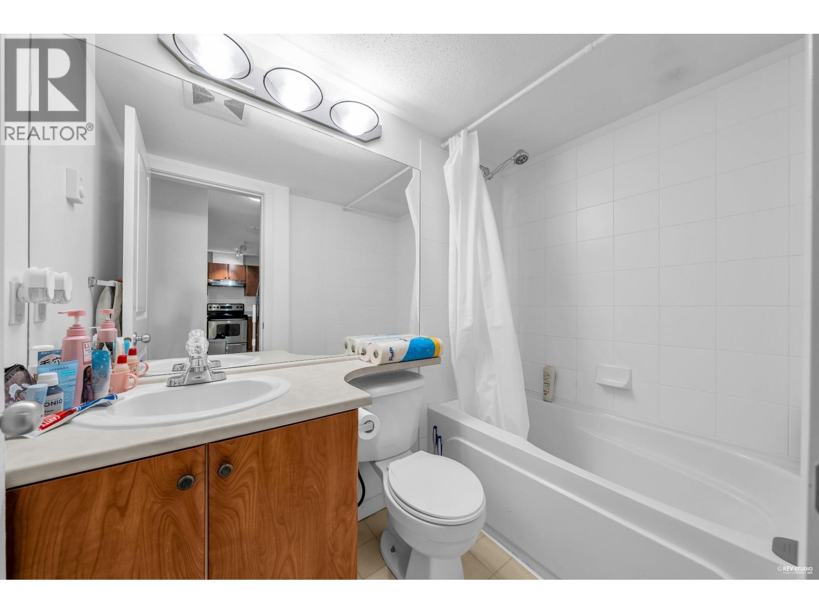 302 6508 Denbigh Avenue, Burnaby, British Columbia  V5H 4W6 - Photo 15 - R3064024