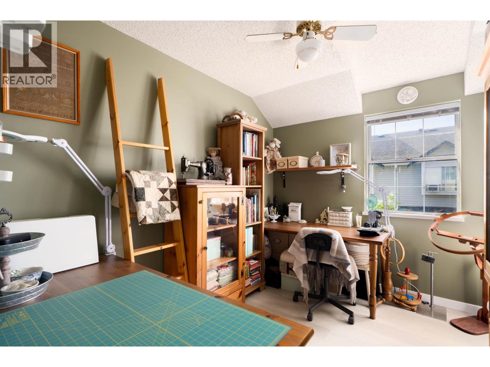 205 20675 118 Avenue, Maple Ridge, British Columbia V2X 0K4 - Photo 20 - R3064037