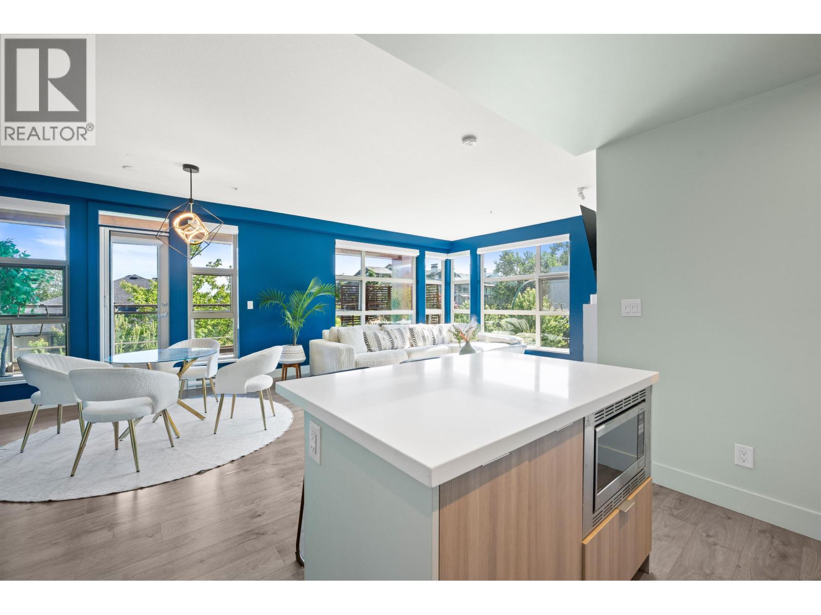 202 3602 Aldercrest Drive, North Vancouver, British Columbia  V7G 0A2 - Photo 11 - R3064064