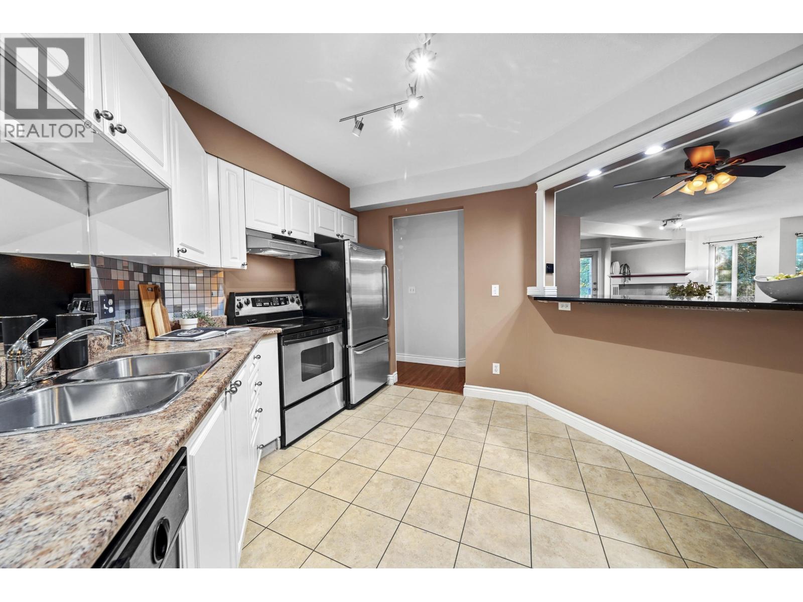 206 2620 Jane Street, Port Coquitlam, British Columbia  V3C 6J3 - Photo 8 - R3064072