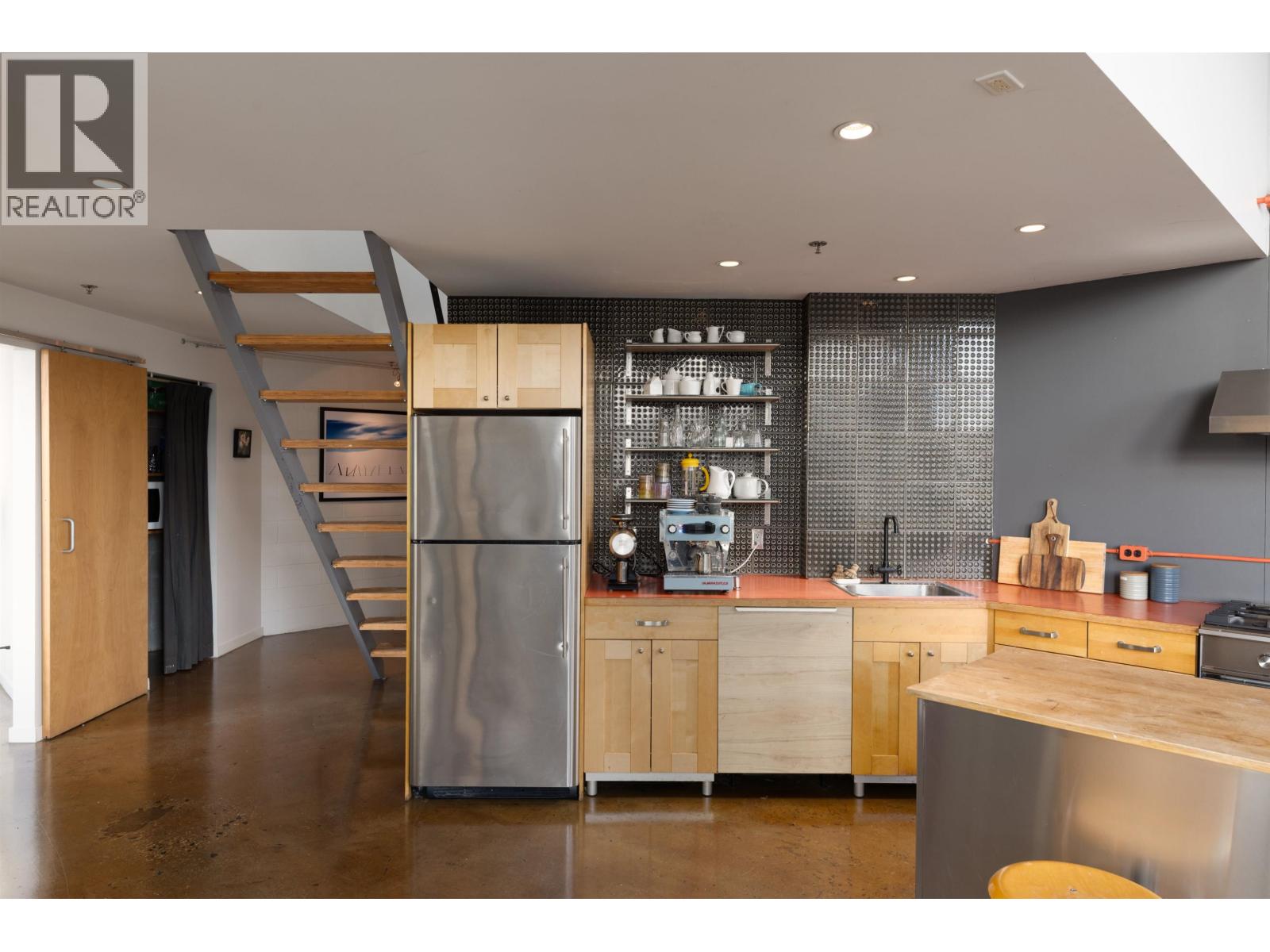 307 1220 E Pender Street, Vancouver, British Columbia V6A 1W8 - Photo 14 - R3064093