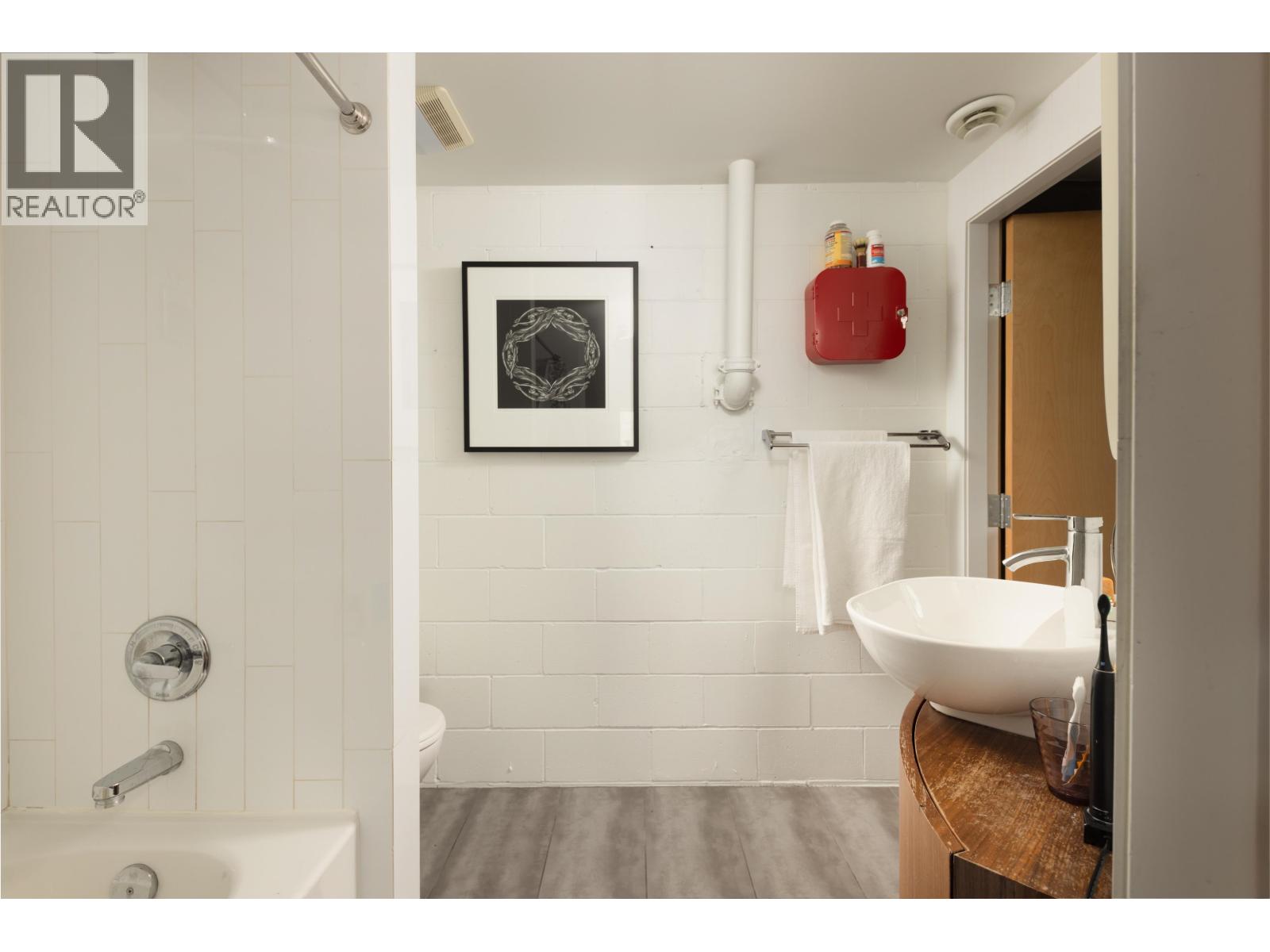 307 1220 E Pender Street, Vancouver, British Columbia V6A 1W8 - Photo 29 - R3064093