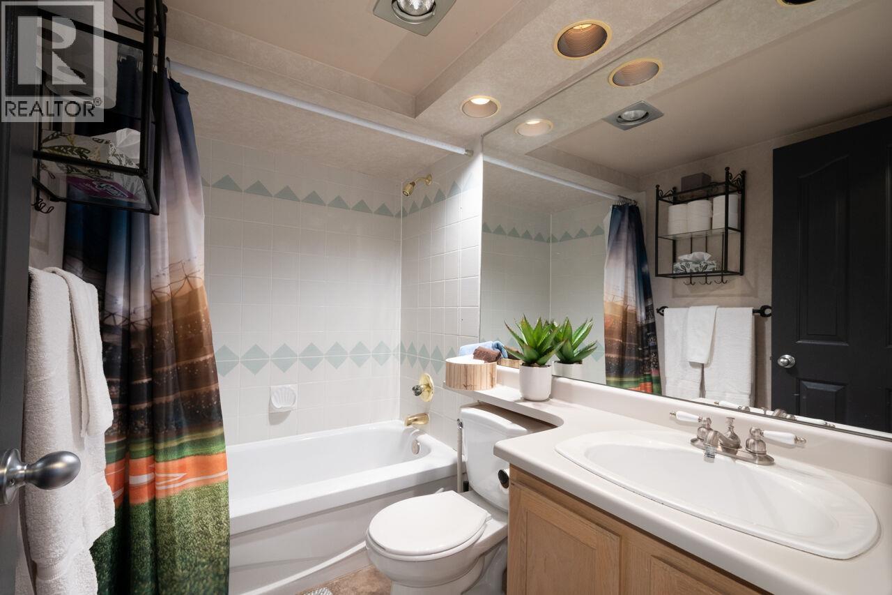 829 Roche Point Drive, North Vancouver, British Columbia  V7H 2W4 - Photo 27 - R3064114