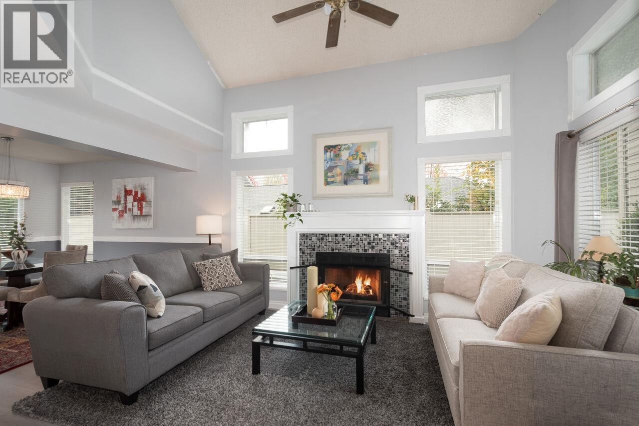 829 Roche Point Drive, North Vancouver, British Columbia  V7H 2W4 - Photo 4 - R3064114