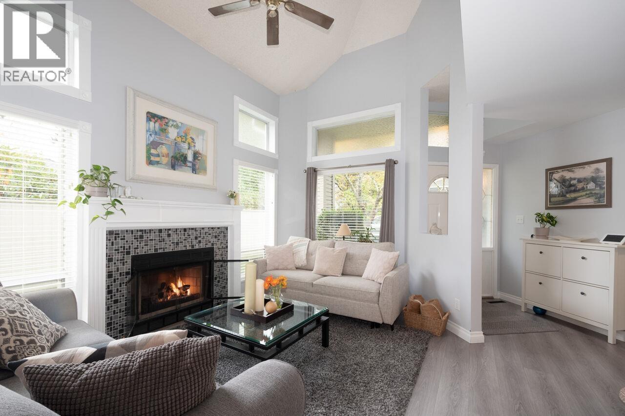 829 Roche Point Drive, North Vancouver, British Columbia  V7H 2W4 - Photo 6 - R3064114