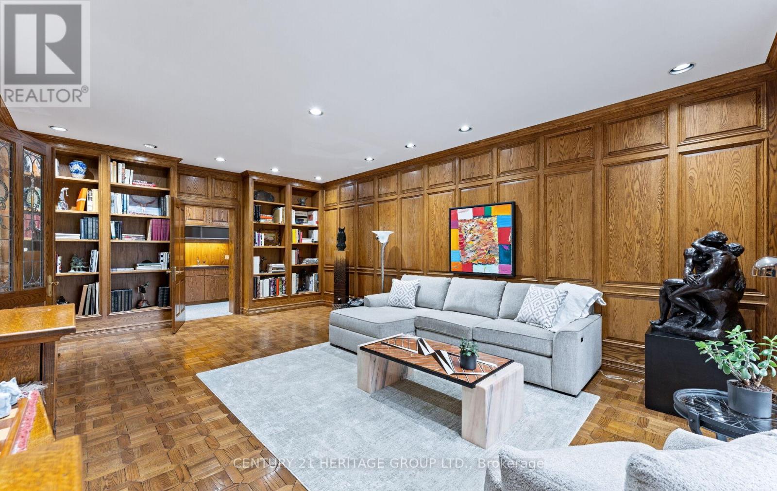 150 Collard Drive, King, Ontario  L7B 1E4 - Photo 10 - N12433098