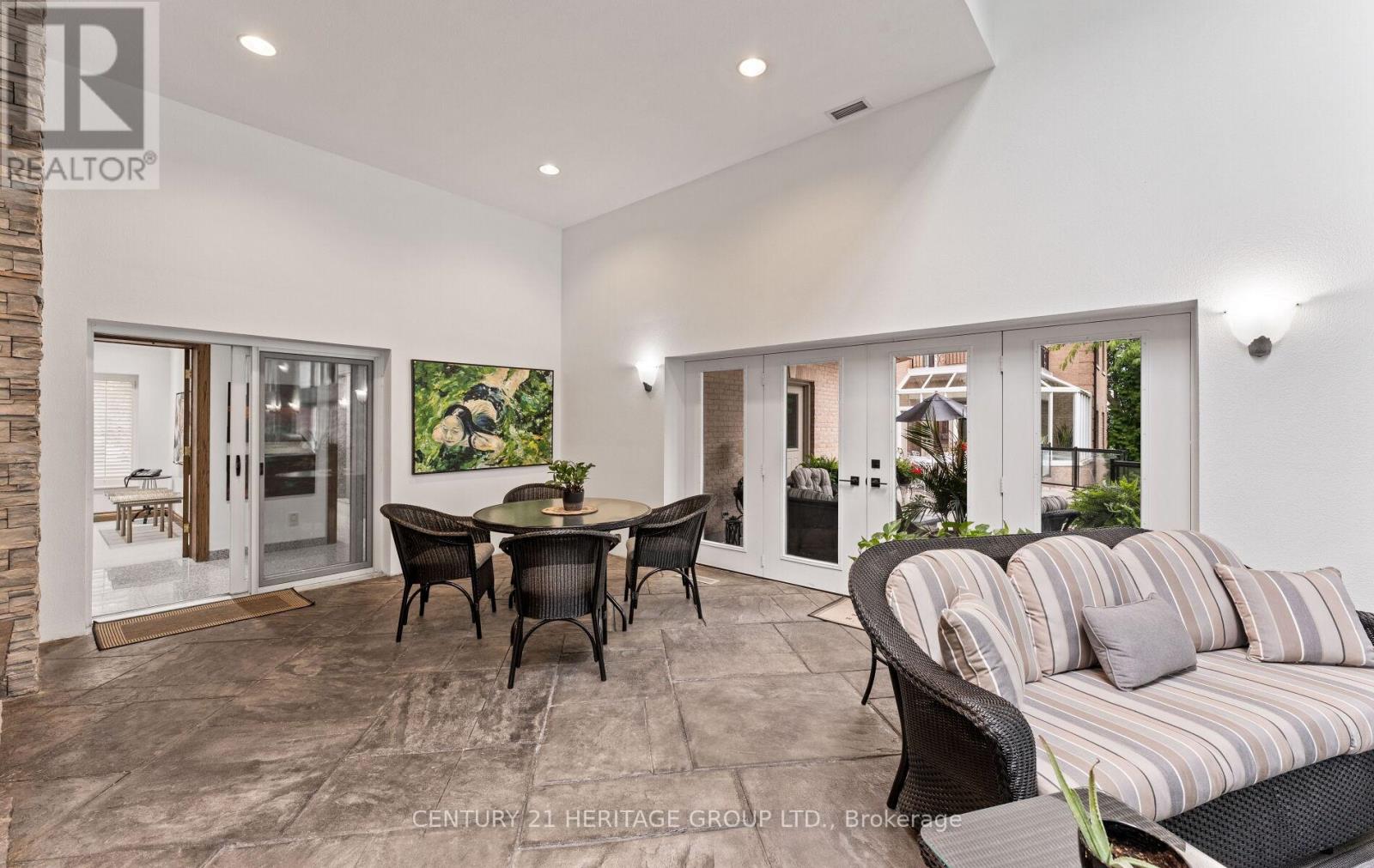 150 Collard Drive, King, Ontario  L7B 1E4 - Photo 15 - N12433098