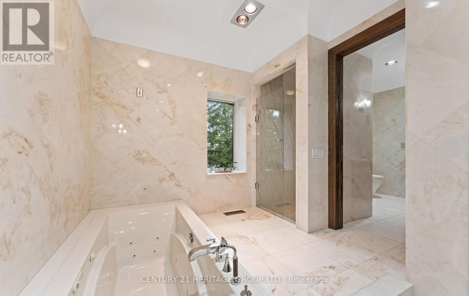 150 Collard Drive, King, Ontario  L7B 1E4 - Photo 19 - N12433098