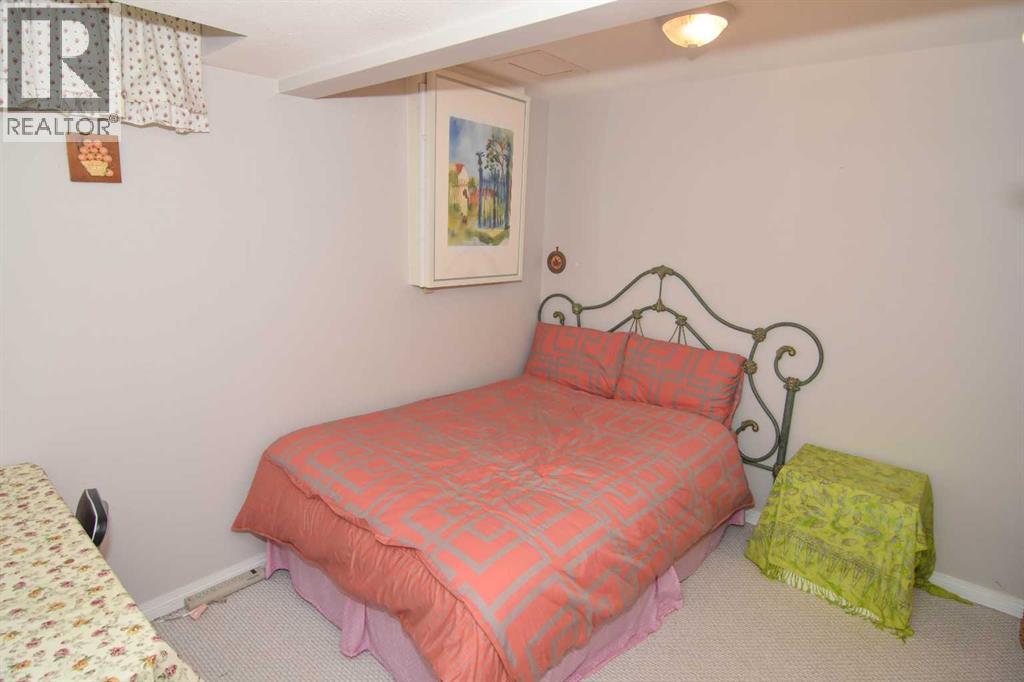 107 Hampshire Close Nw, Calgary, Alberta  T3A 4X9 - Photo 30 - A2255348