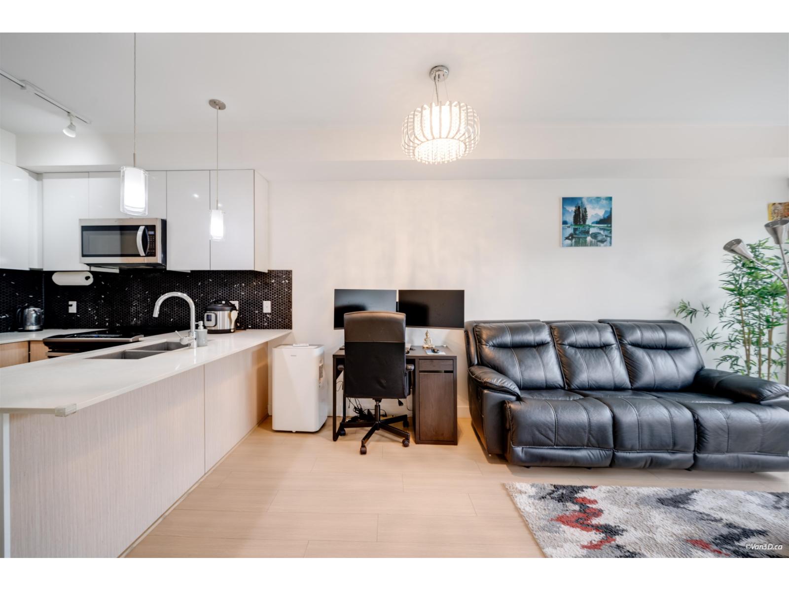 104 6438 195a Street, Surrey, British Columbia V4N 6R5 - Photo 4 - R3063546