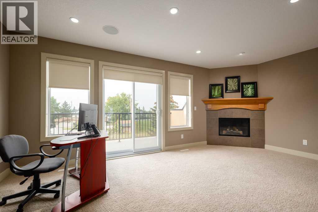 24 Aspen Meadows Green Sw, Calgary, Alberta  T3H 5J9 - Photo 35 - A2255830