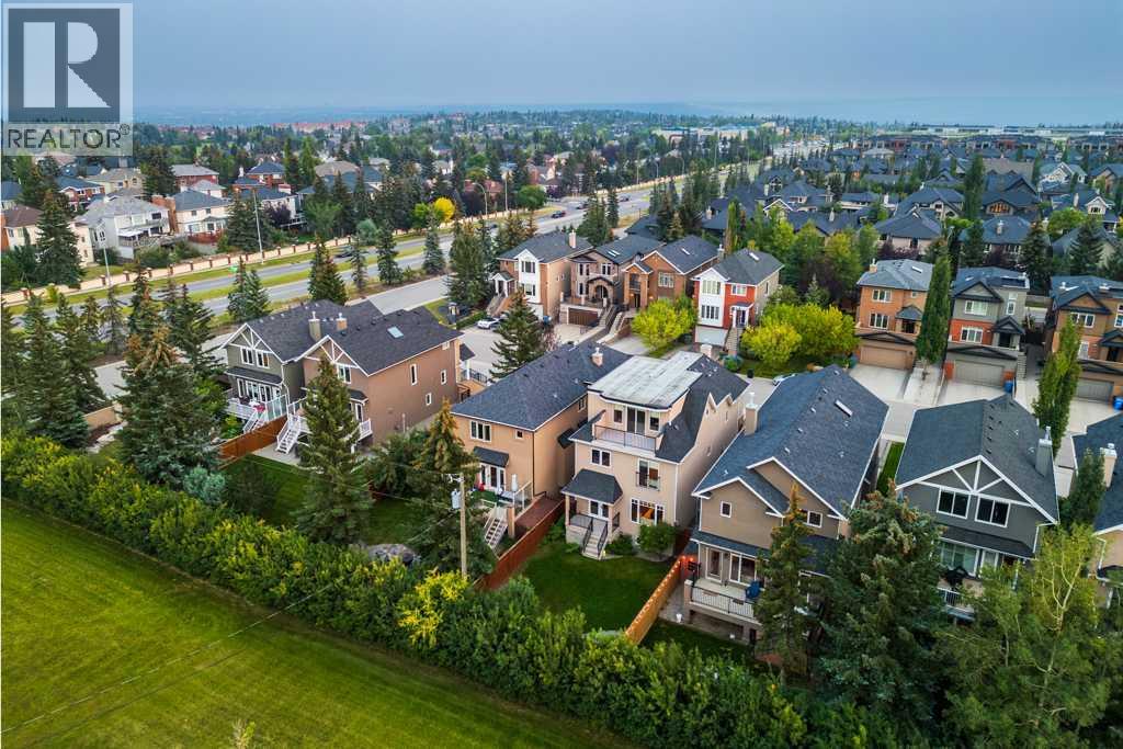 24 Aspen Meadows Green Sw, Calgary, Alberta  T3H 5J9 - Photo 2 - A2255830