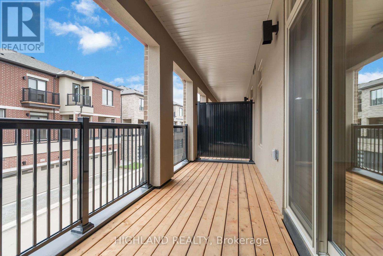 2 - 1220 Dartmouth Crescent, Oakville, Ontario  L6H 8C1 - Photo 28 - W12501064