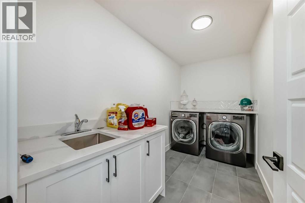 219 Chelsea Heath, Chestermere, Alberta  T1X 2N5 - Photo 45 - A2266646