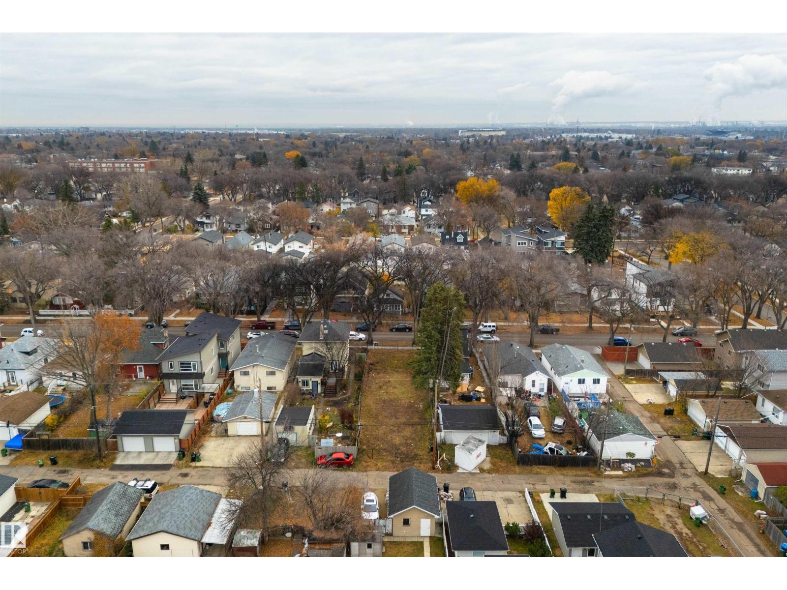 12026 93 St Nw, Edmonton, Alberta  T5G 1E8 - Photo 6 - E4464199