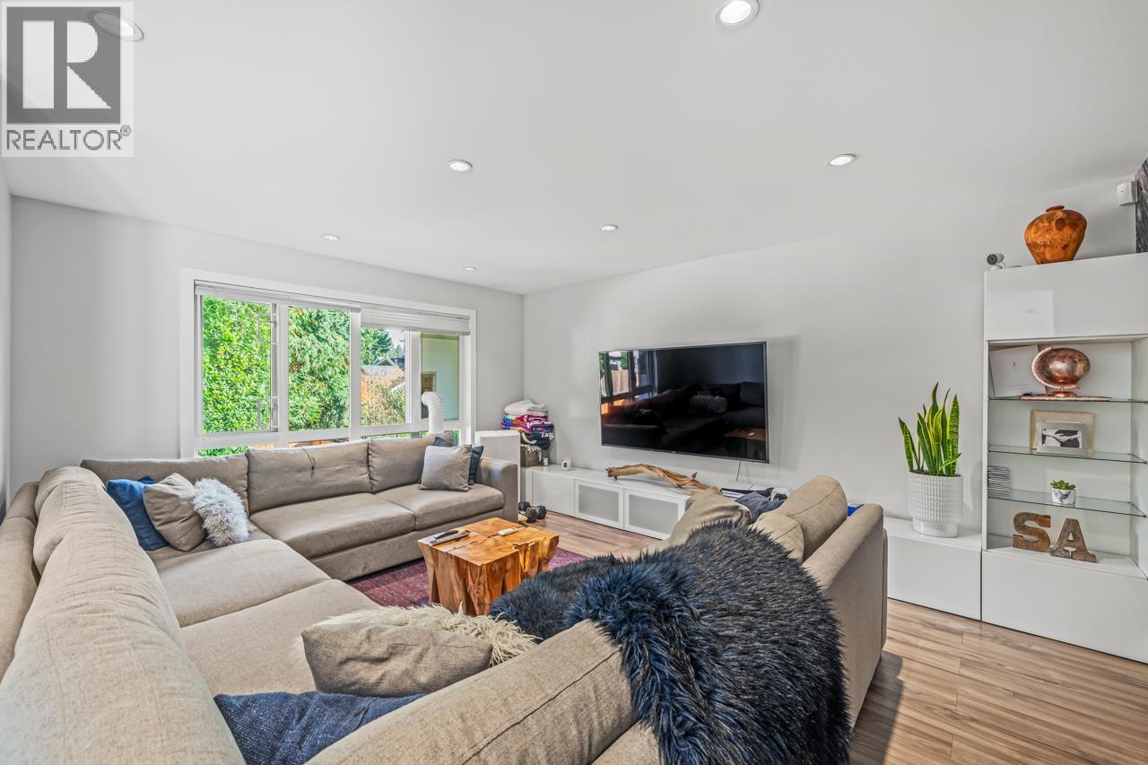 3630 Bluebonnet Road, North Vancouver, British Columbia  V7R 4E1 - Photo 8 - R3064030