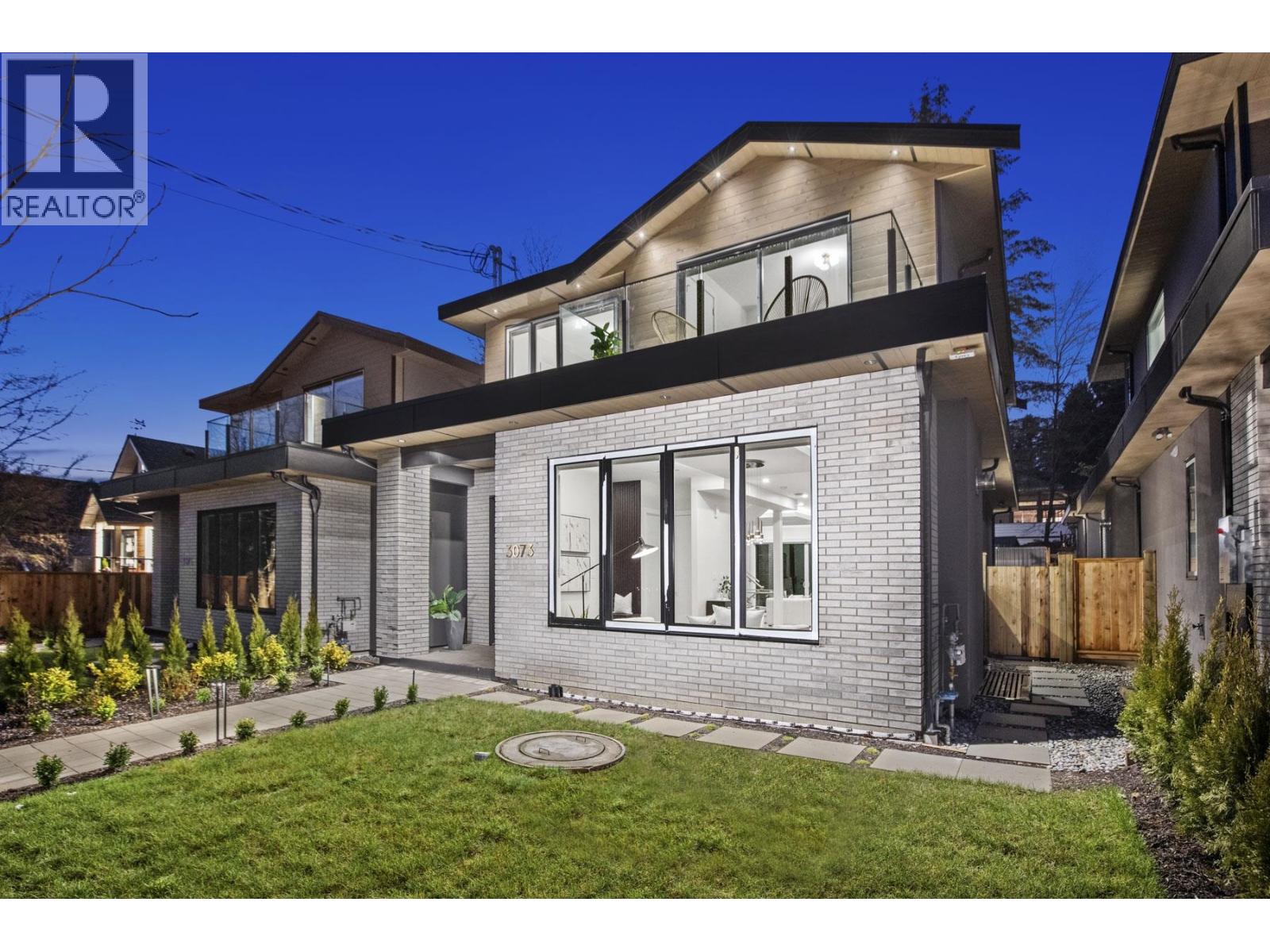 3073 Fromme Road, North Vancouver, British Columbia  V7K 2C8 - Photo 3 - R3064063