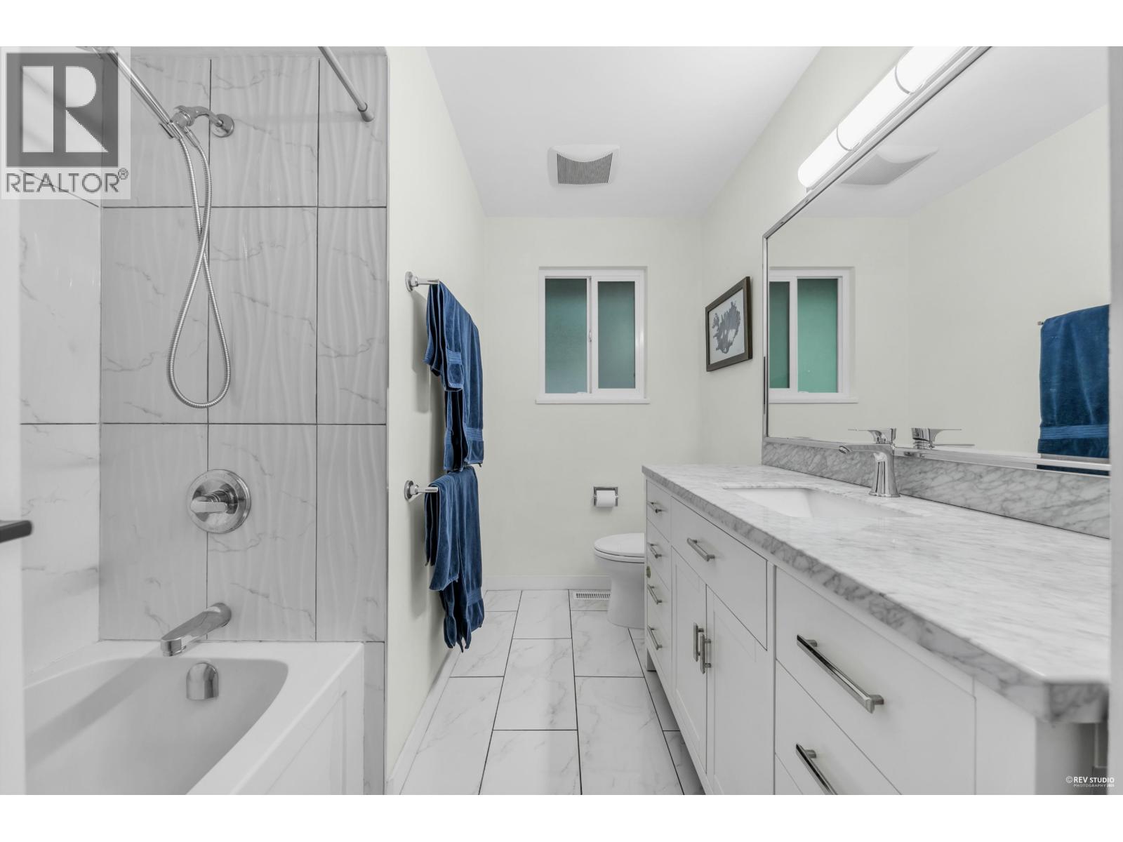 2247 Park Crescent, Coquitlam, British Columbia  V3J 6T3 - Photo 14 - R3064078