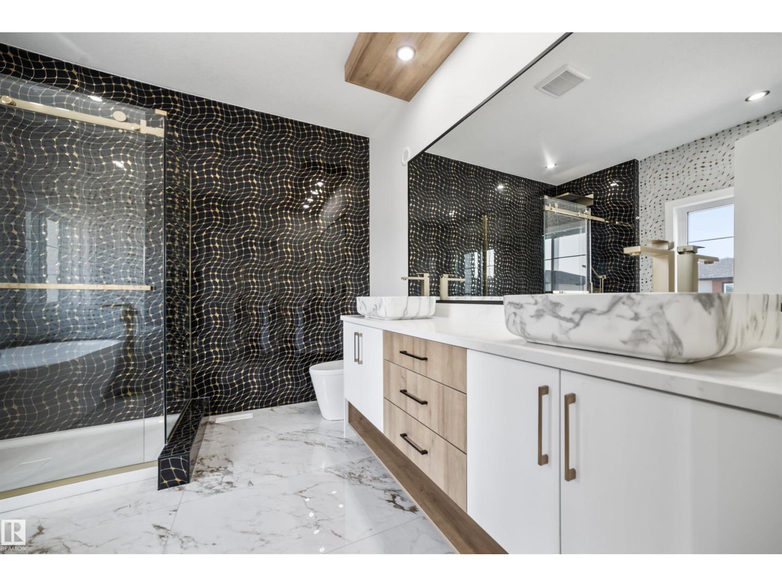 Unknown Address, ,    - Photo 19 - E4464568