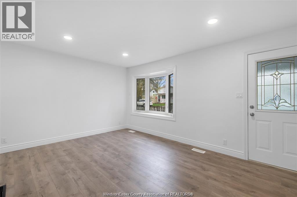 1230 Labadie Road, Windsor, Ontario  N9Y 4G7 - Photo 5 - 25027887