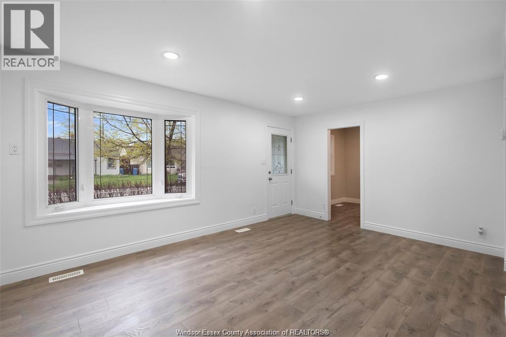 1230 Labadie Road, Windsor, Ontario  N9Y 4G7 - Photo 6 - 25027887